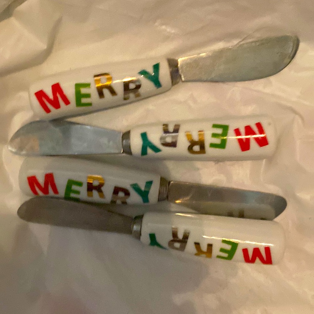 Boston Designs Cheese Spreaders, Set of 4. Stainless Steel EUC